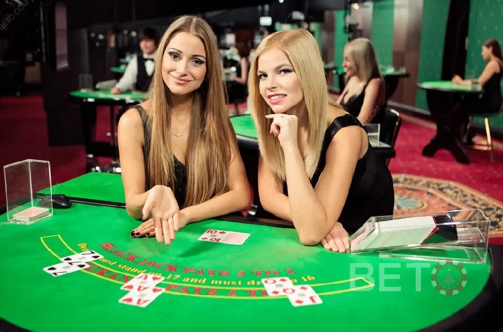 Dealer live dan meja permainan dengan panel taruhan yang terlihat